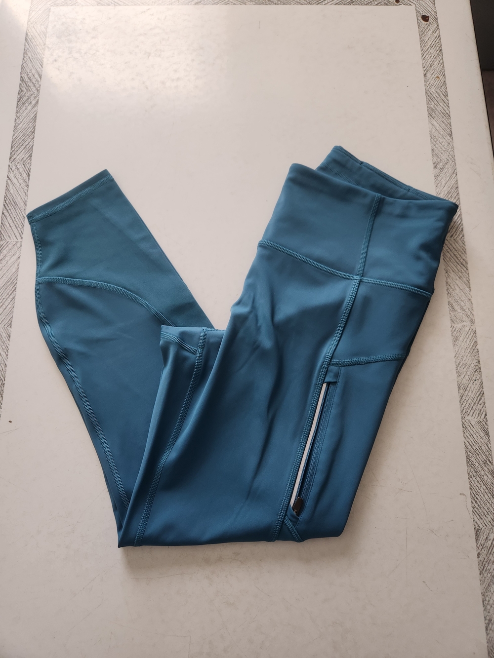 Athleta Teal Blue Rainier Unbrushed 7/8 Leggings